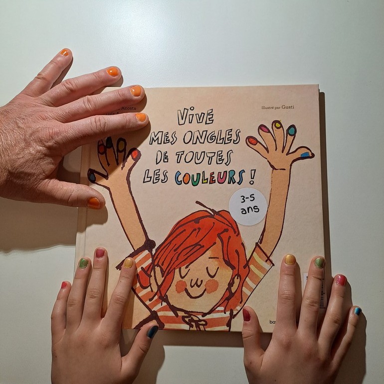 Vive mes ongles de toutes les couleurs !